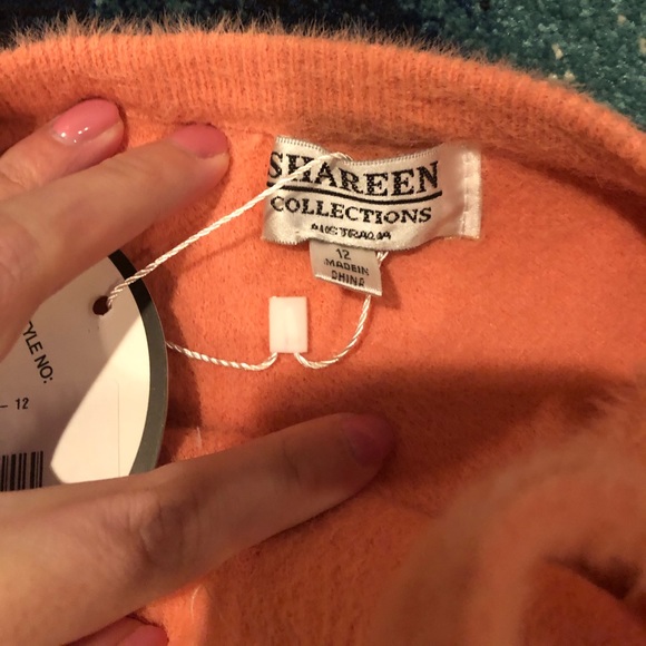 Beginning Boutique Jupiter Fluffy Crop Top - Picture 4 of 4